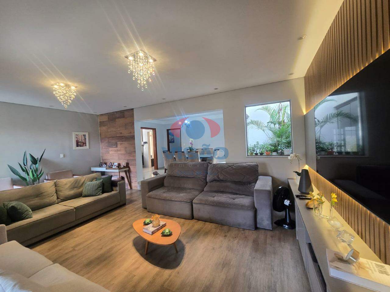 Casa à venda no Vila Avai: