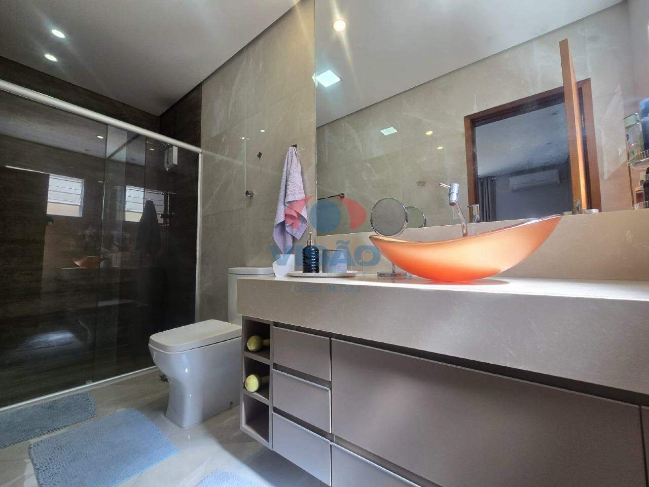 Casa à venda no Vila Avai: