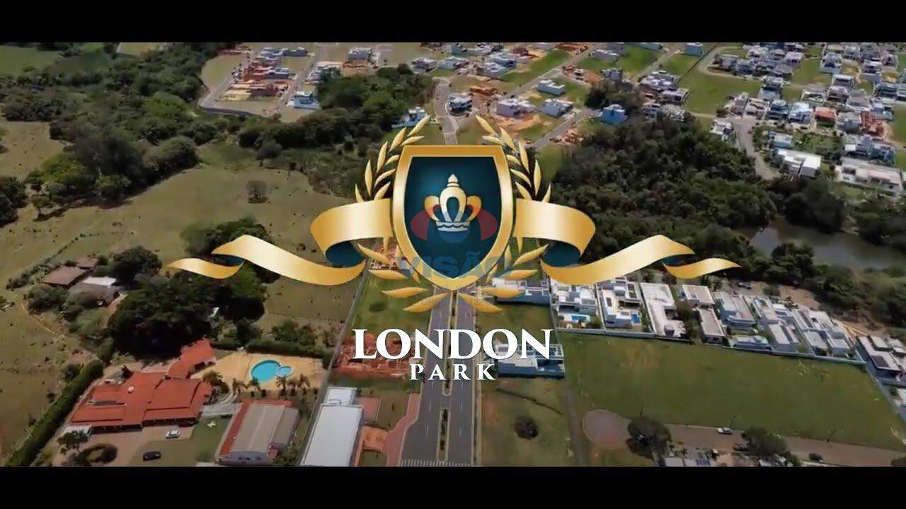 Terreno em condomínio à venda no Residencial London Park: