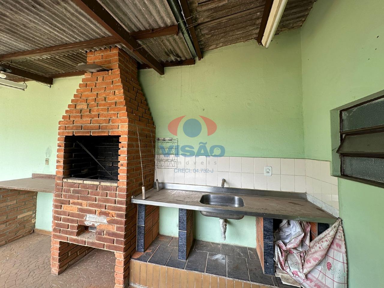 Casa para aluguel no Jardim Dom Bosco: churrasqueira