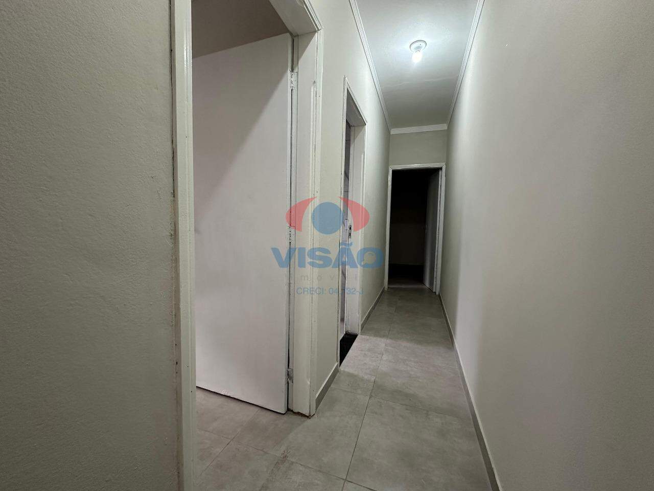 Casa para aluguel no Jardim Tropical: 