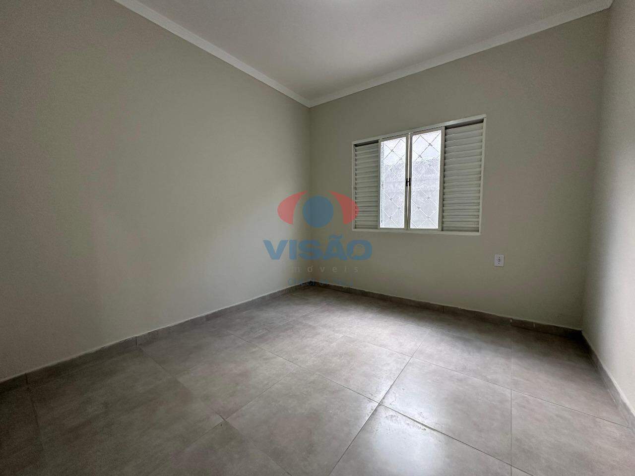 Casa para aluguel no Jardim Tropical: 