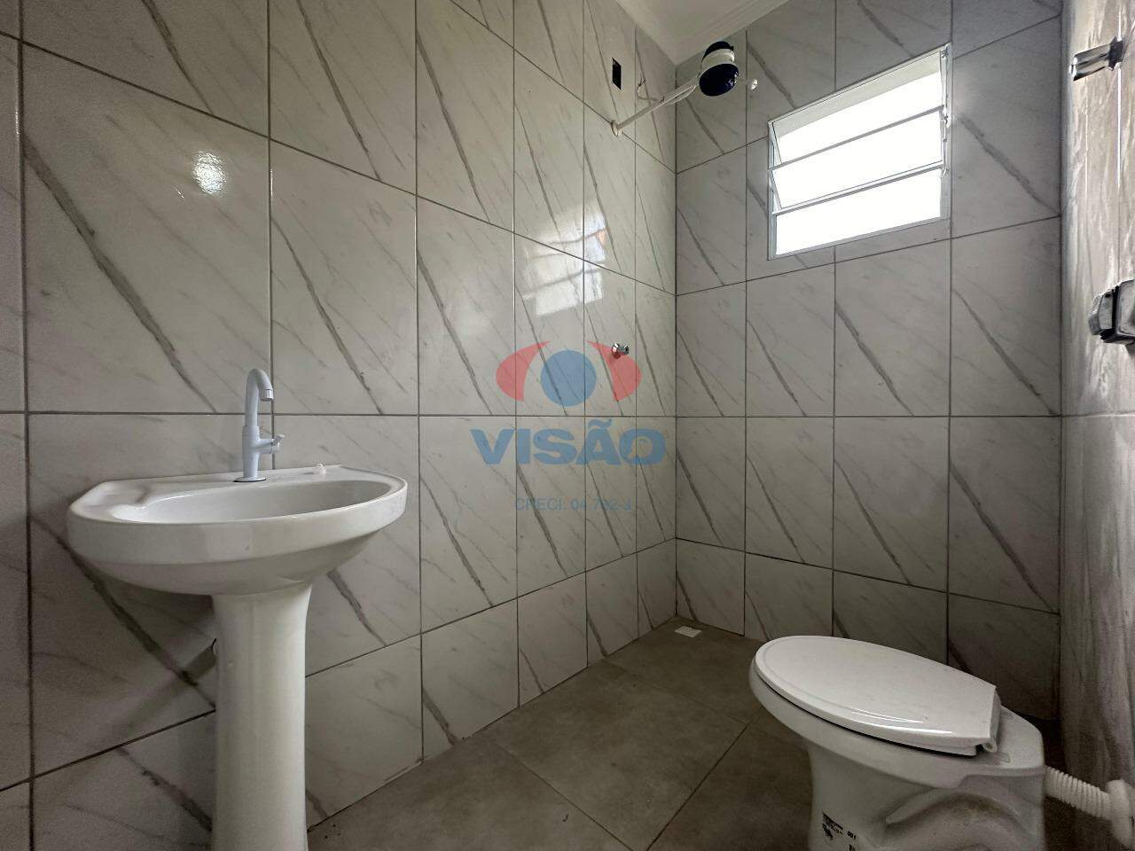 Casa para aluguel no Jardim Tropical: 
