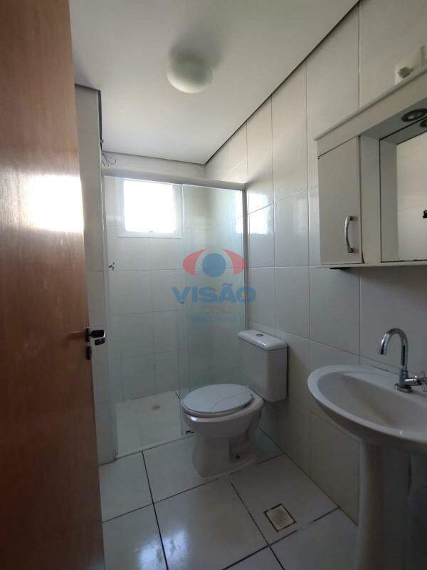 Apartamento para aluguel no Jardim Santiago: