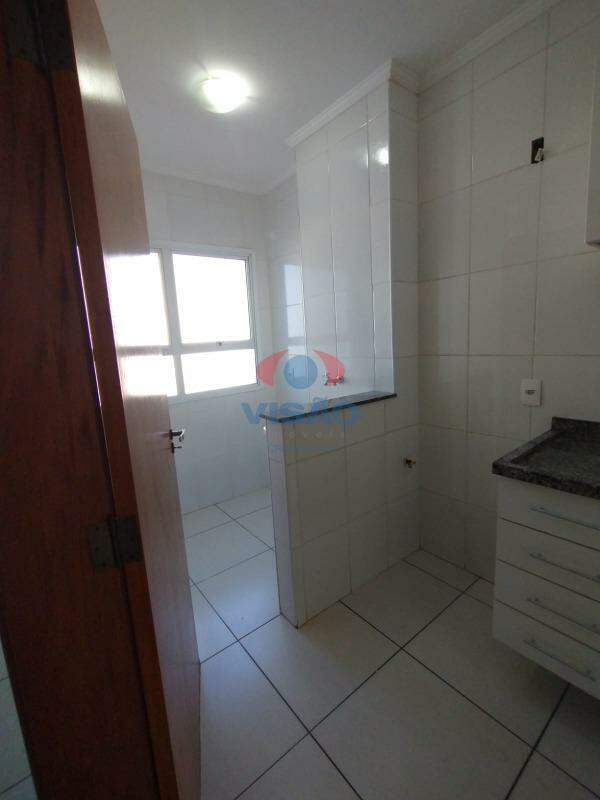 Apartamento para aluguel no Jardim Santiago: