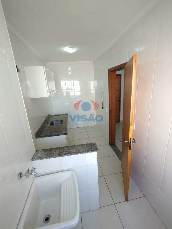 Apartamento para aluguel no Jardim Santiago: