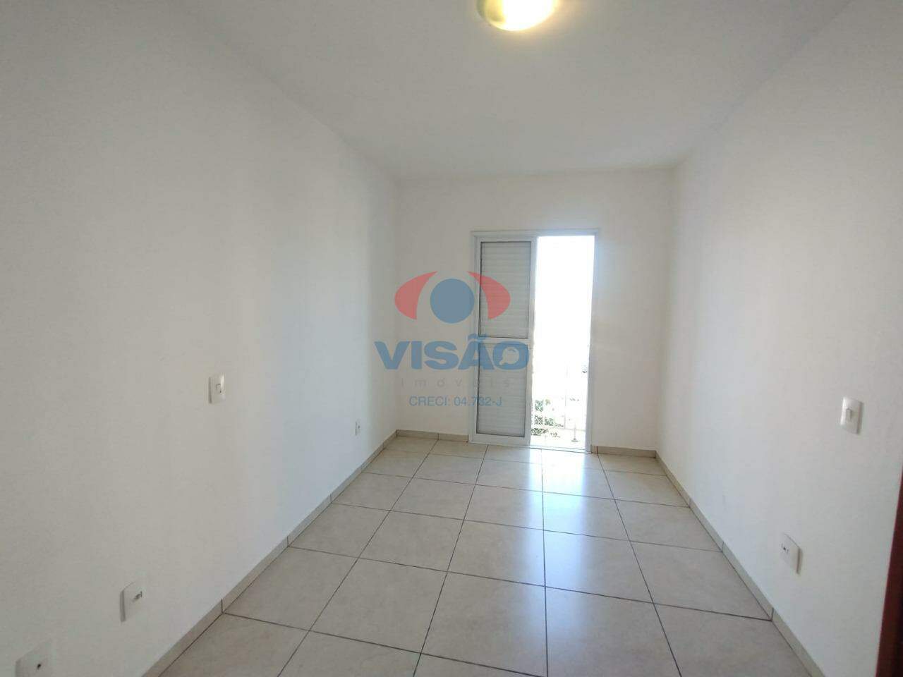 Apartamento para aluguel no Jardim Santiago: