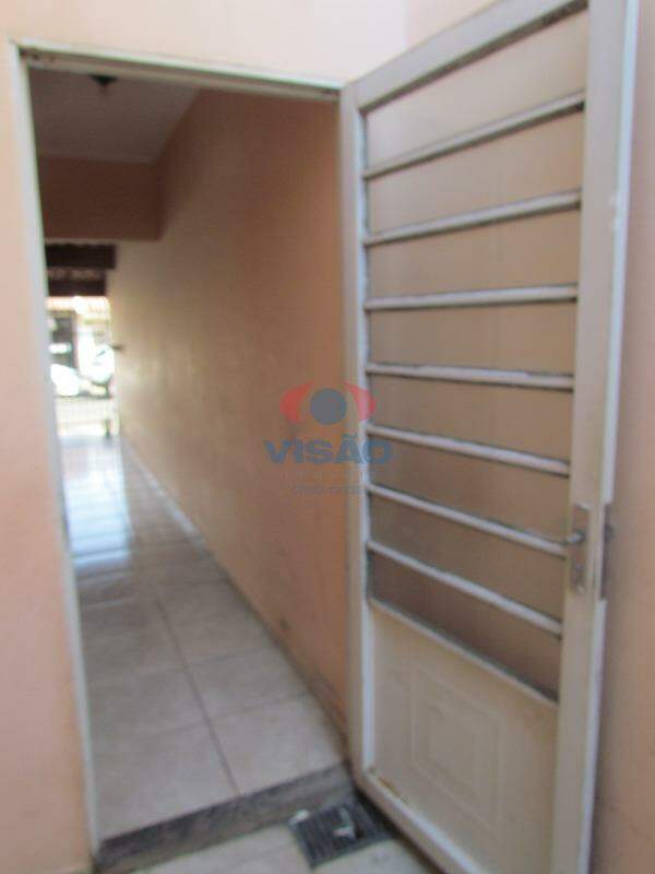 Casa para aluguel no Parque das Nações: 