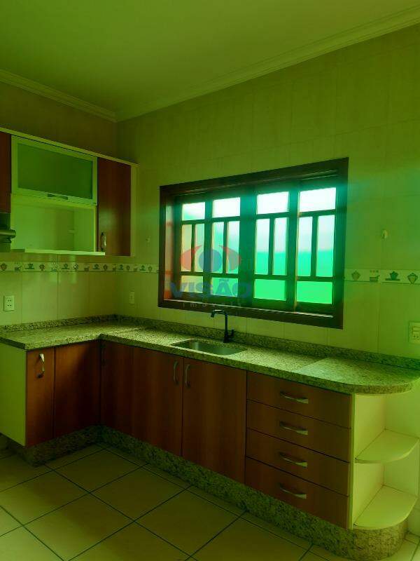 Casa para aluguel no Jardim Adriana: