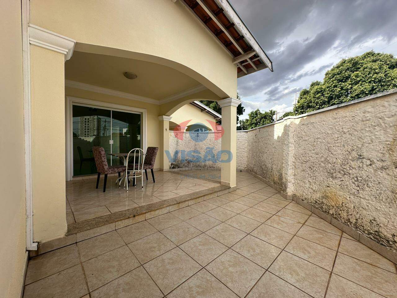 Casa para aluguel no Vila Furlan: