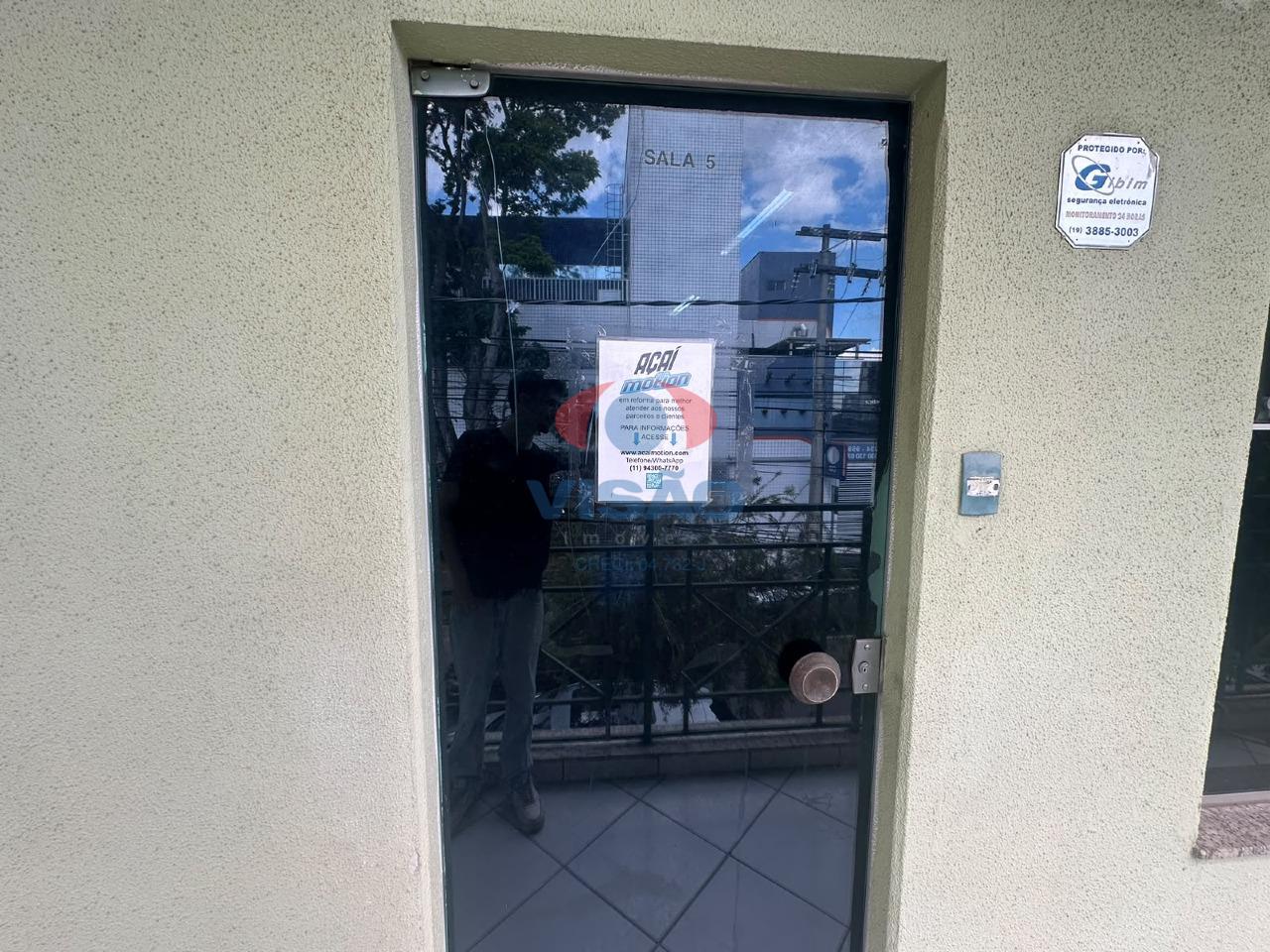 Sala para aluguel no Centro: 