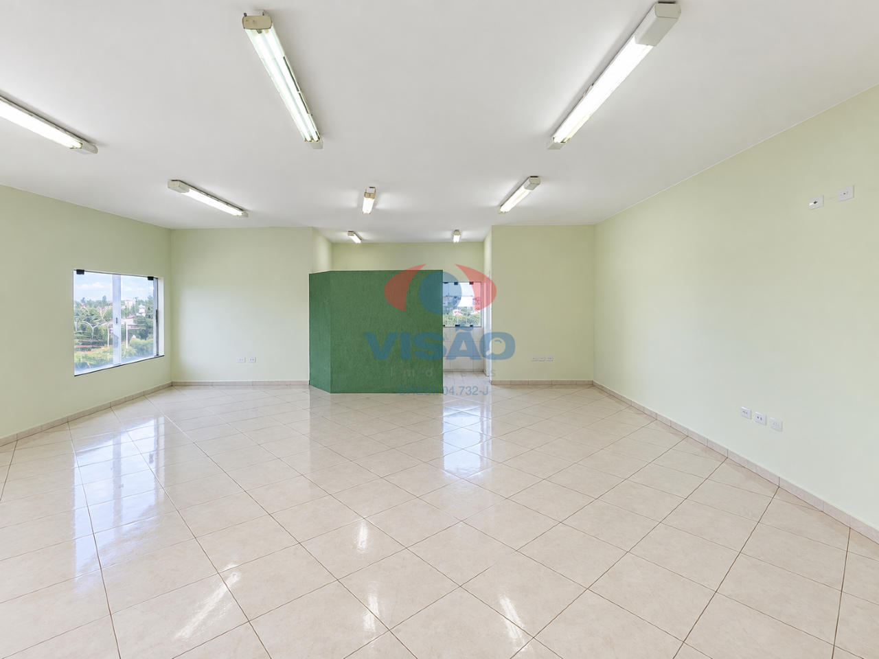 Sala para aluguel no Centro: 