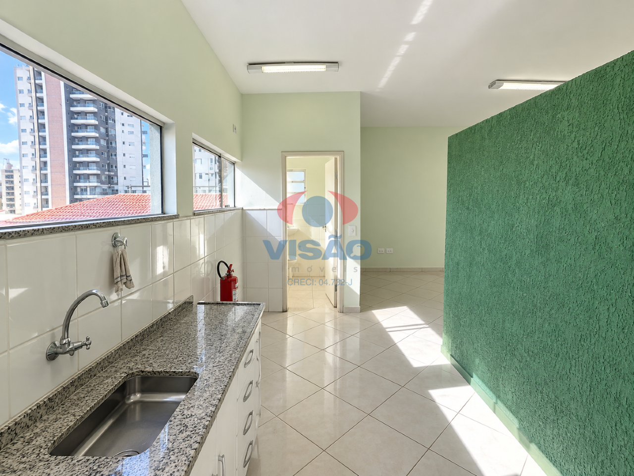 Sala para aluguel no Centro: 