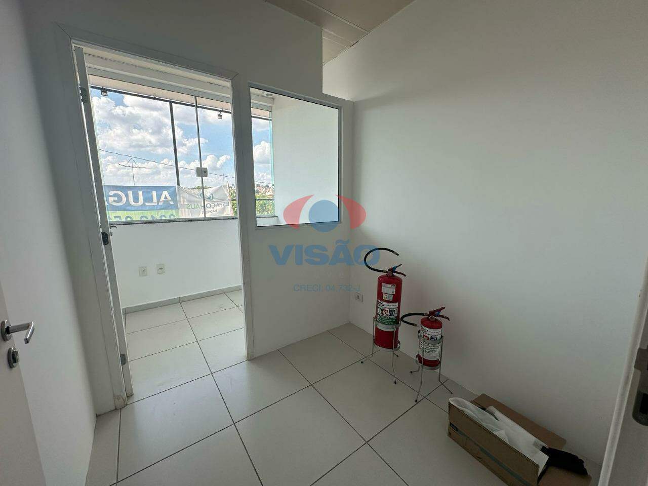 Salão para aluguel no Jardim Morada do Sol: 