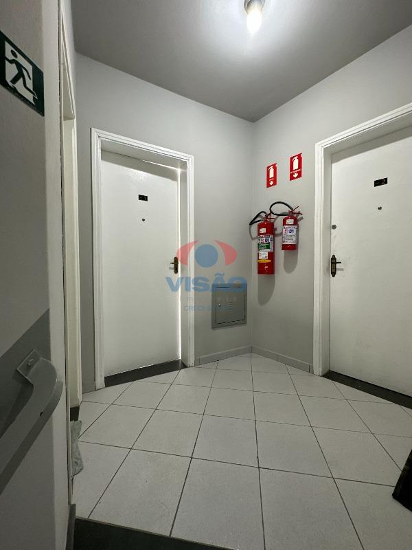 Sala para aluguel no Centro: 