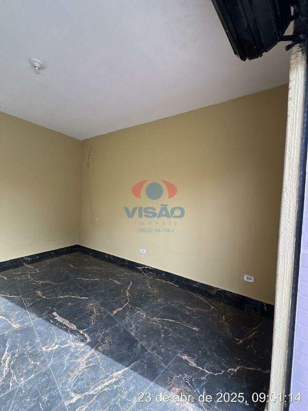 Salão para aluguel no Jardim Santa Cruz: 