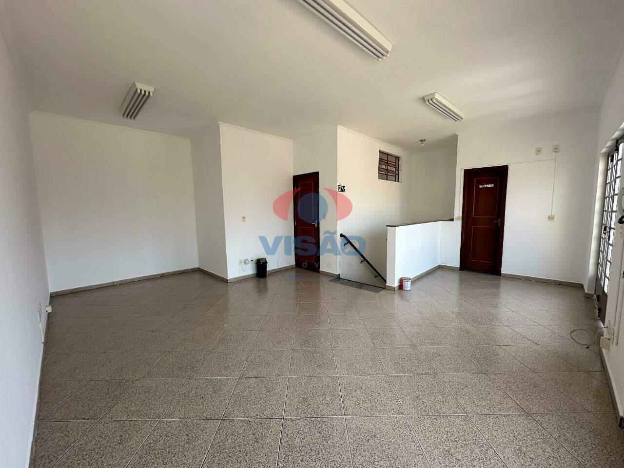 Sala para aluguel no Centro: 