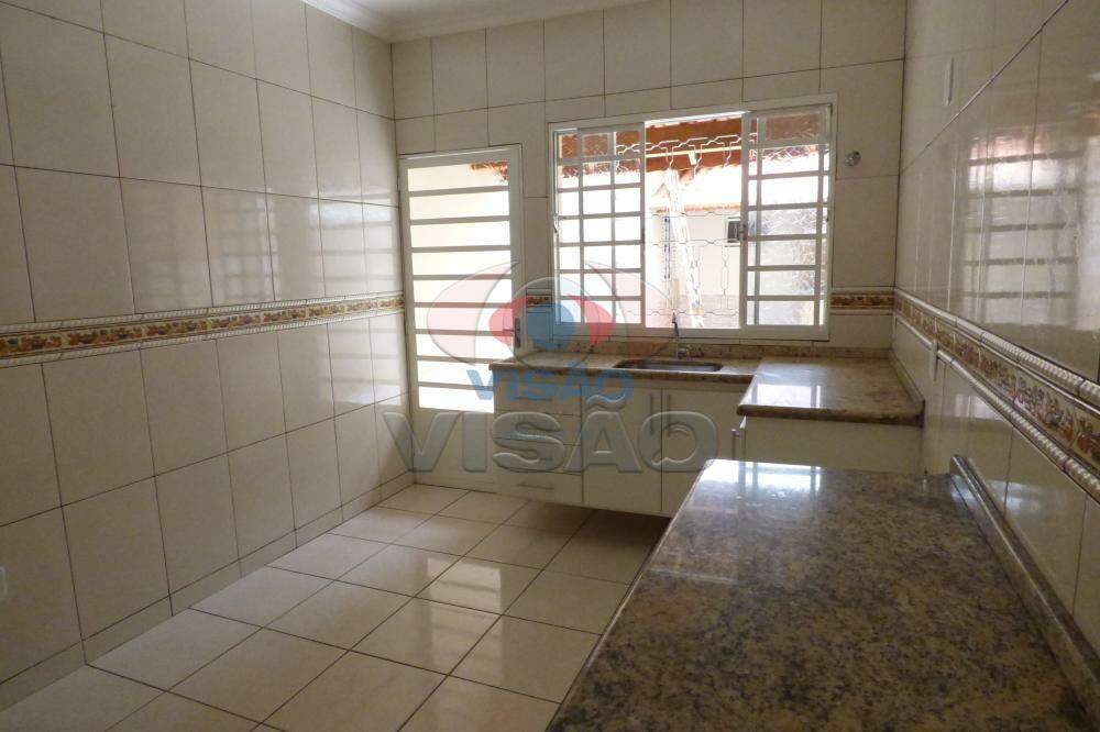 Casa para aluguel no Jardim Colonial: 