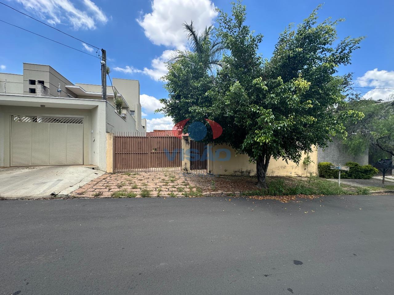 Casa para aluguel no Chácara Areal: