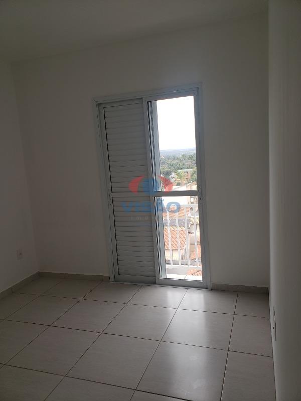 Apartamento para aluguel no Jardim Santiago: 