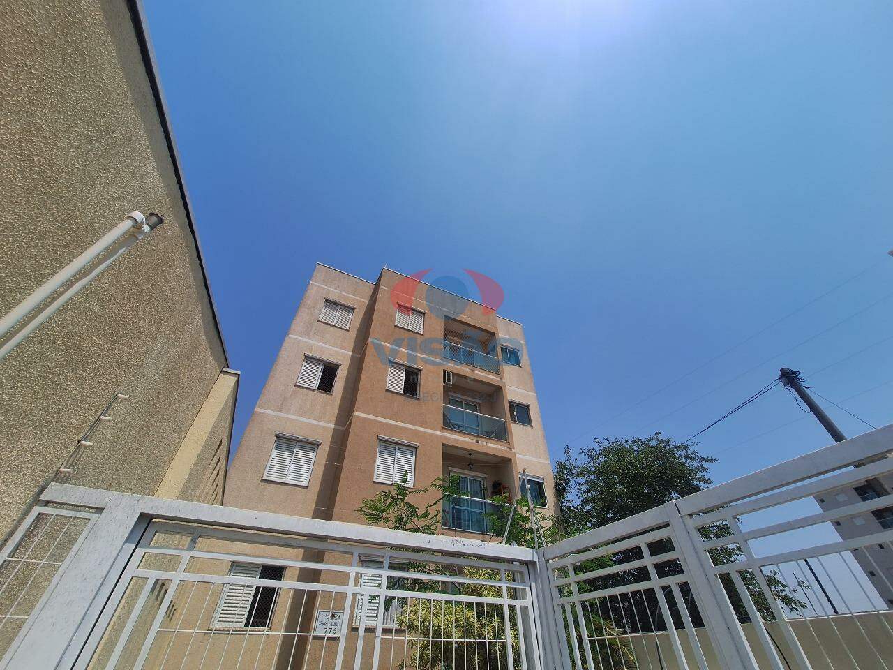 Apartamento para aluguel no Residencial Monte Verde: Prédio residencial