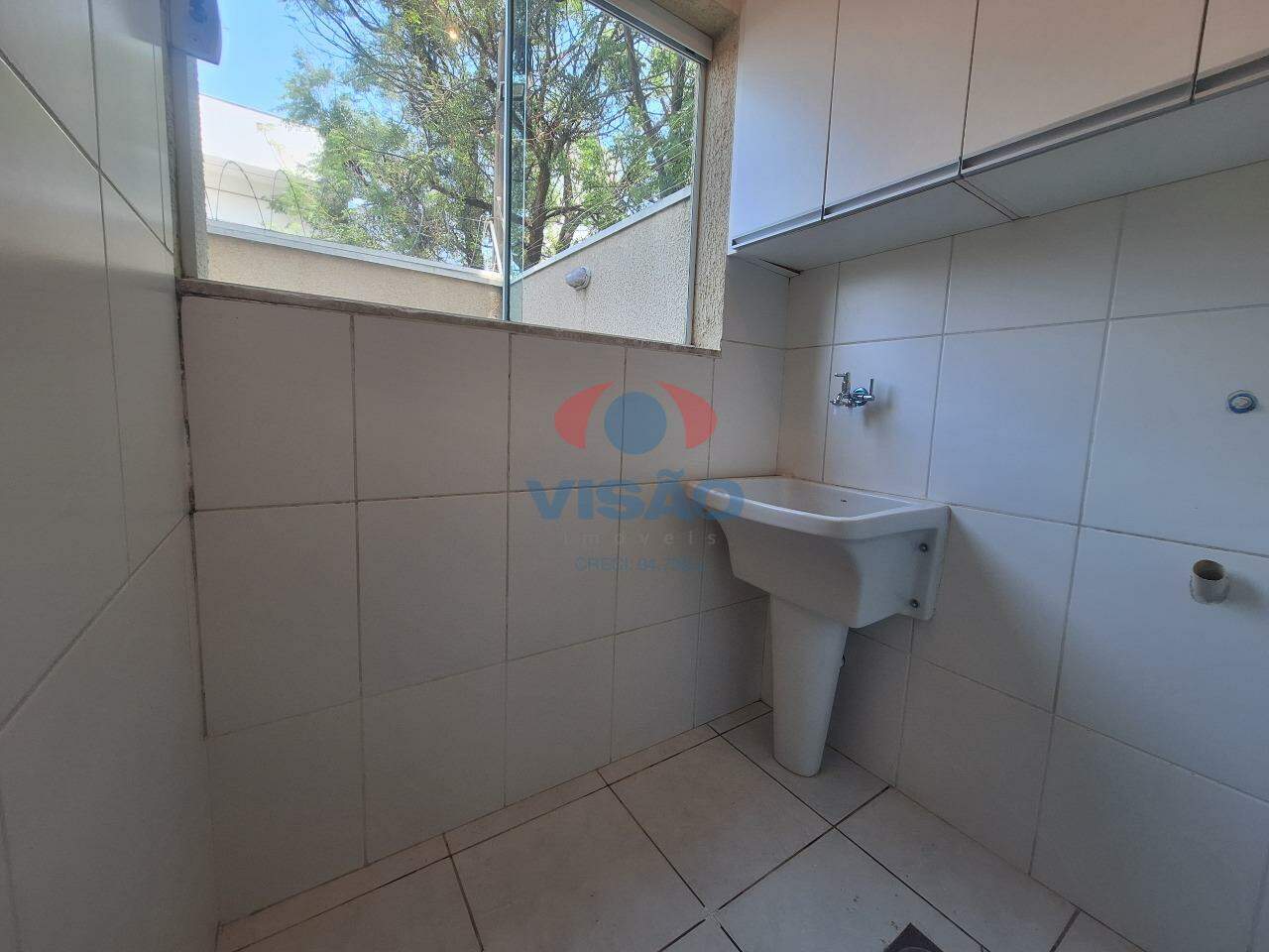 Apartamento para aluguel no Residencial Monte Verde: Lavanderia