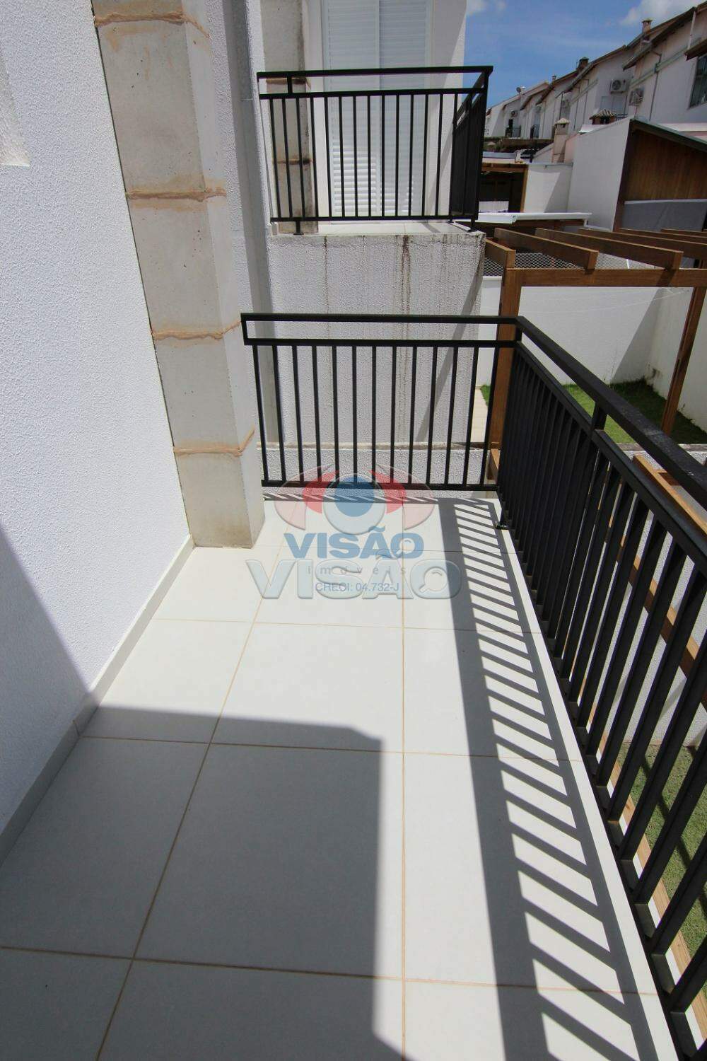 Casa em condomínio para aluguel no Parque dos Guarantãs: Varanda