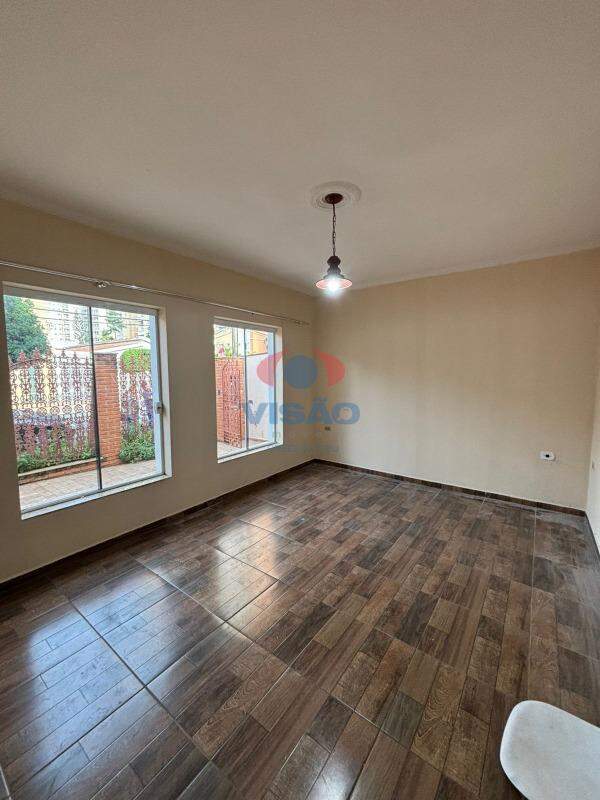 Casa para aluguel no Centro: