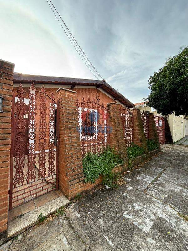 Casa para aluguel no Centro: 