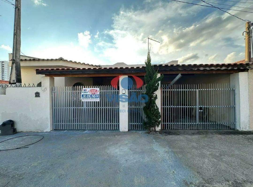 Casa para aluguel no Centro: 