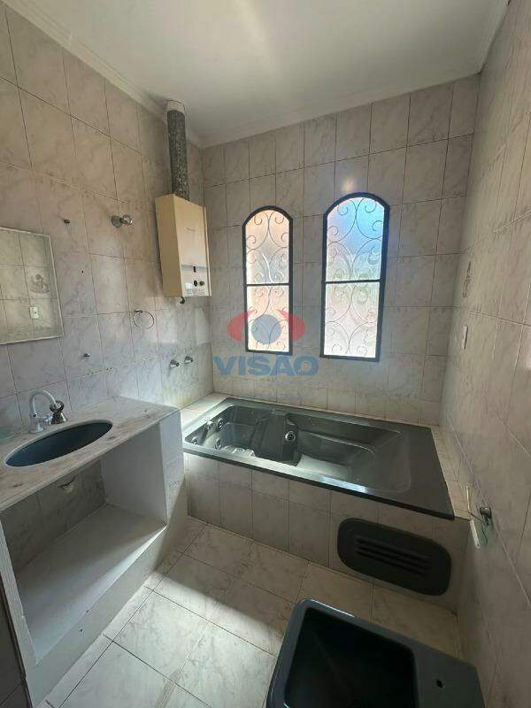 Casa para aluguel no Centro: 