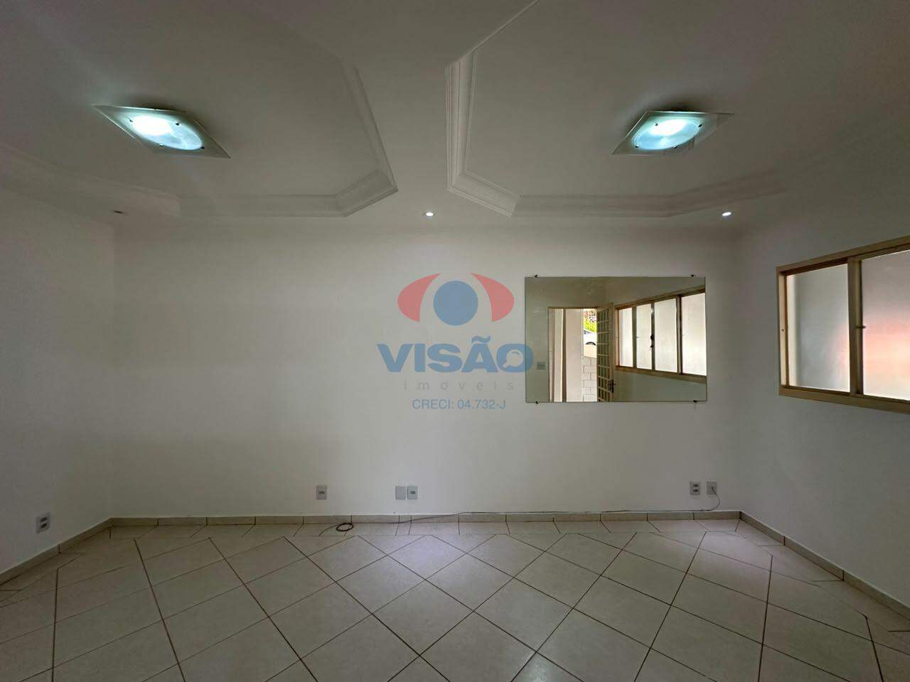 Casa em condomínio para aluguel no Moradas de Itaici: 