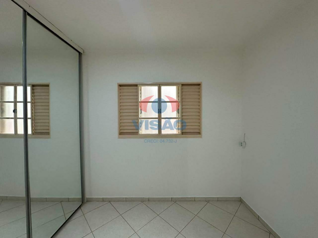 Casa em condomínio para aluguel no Moradas de Itaici: 