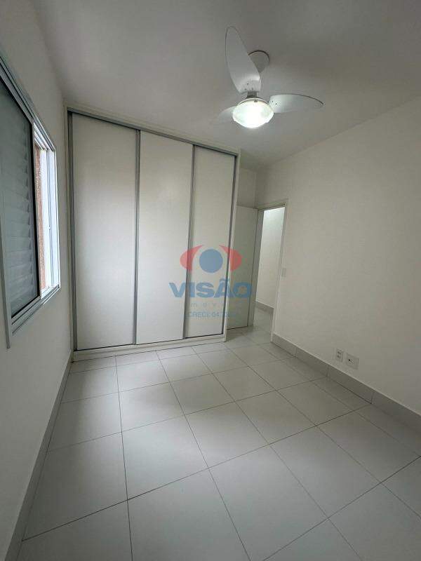 Apartamento para aluguel no Jardim Santiago: 