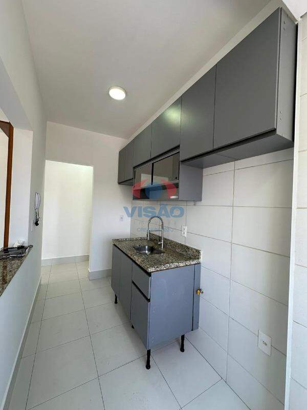 Apartamento para aluguel no Jardim Santiago: 