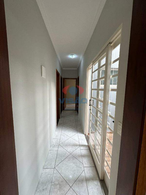 Casa para aluguel no Jardim Regente: 