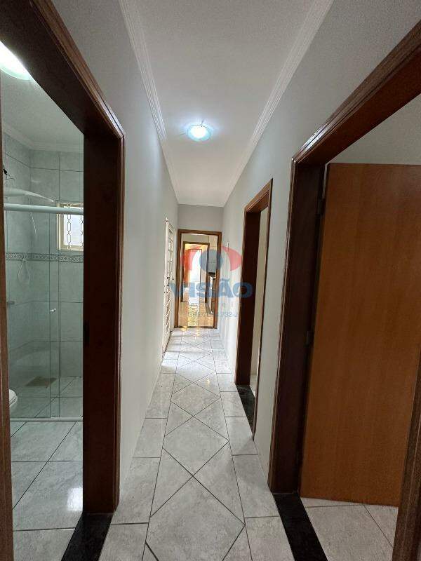 Casa para aluguel no Jardim Regente: 