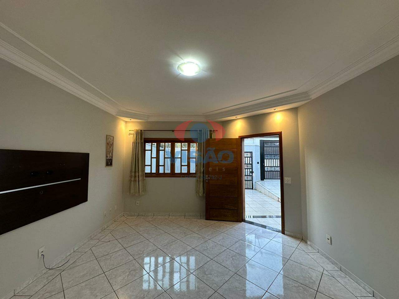 Casa para aluguel no Jardim Regente: 