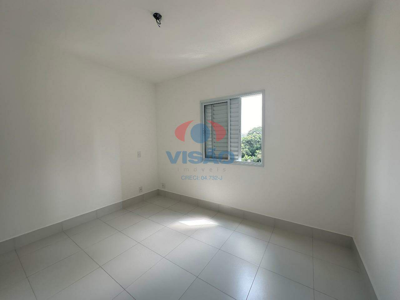 Apartamento para aluguel no Jardim Santiago: DORM. 03