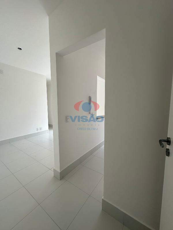 Apartamento para aluguel no Jardim Santiago: HALL