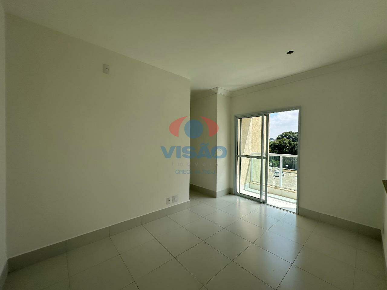 Apartamento para aluguel no Jardim Santiago: SALA DE ESTAR