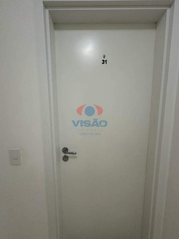 Apartamento para aluguel no Jardim Santiago: PORTA