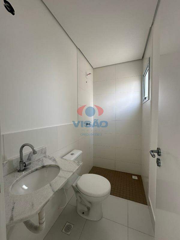 Apartamento para aluguel no Jardim Santiago: SUITE