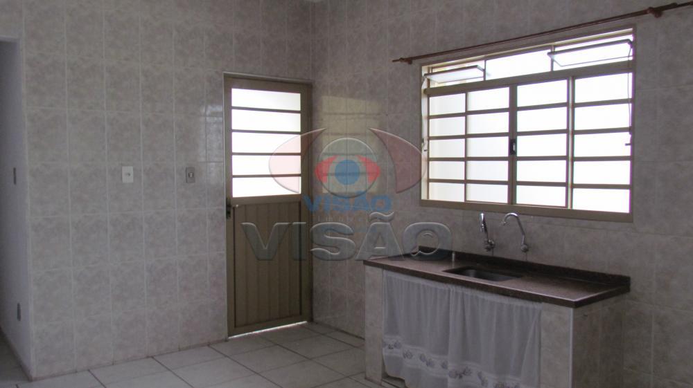 Casa para aluguel no Jardim Alice: 