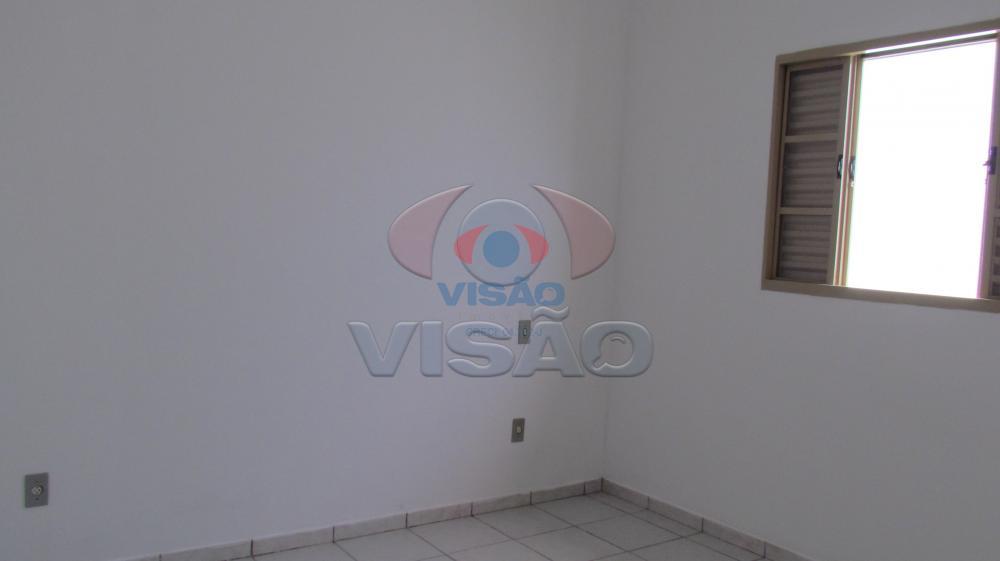 Casa para aluguel no Jardim Alice: 