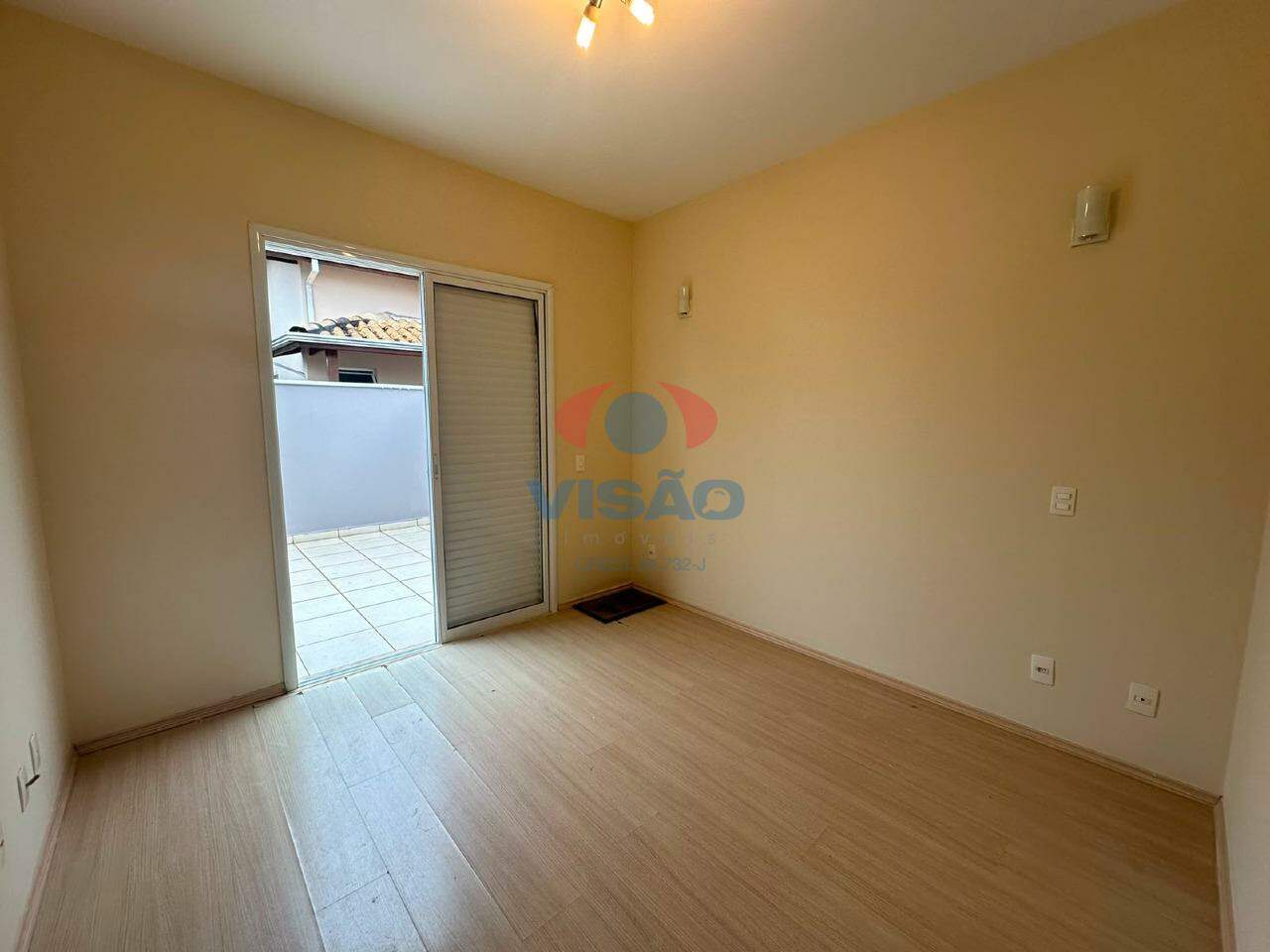 Casa em condomínio para aluguel no Villaggio Di Itaici: