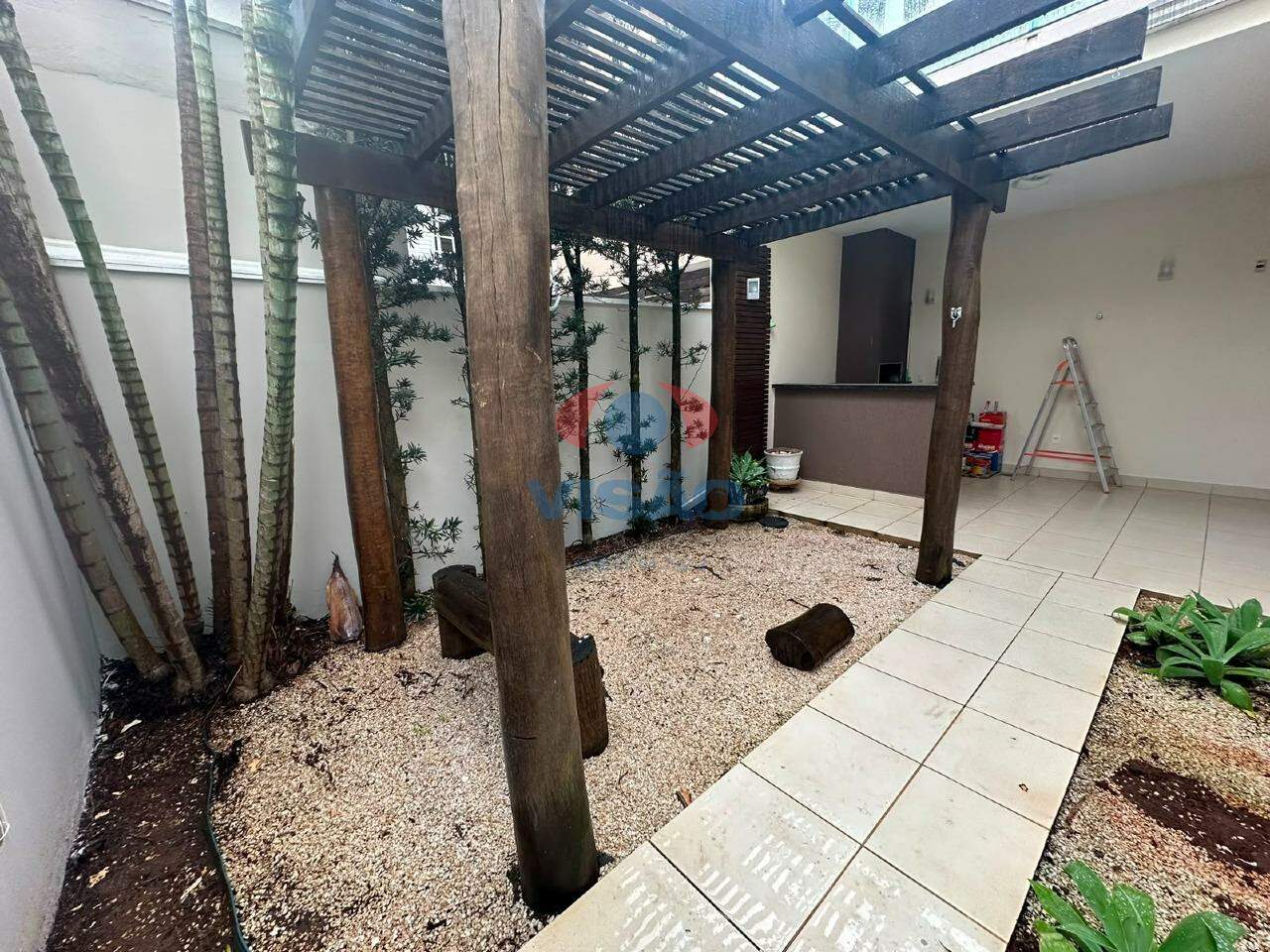 Casa em condomínio para aluguel no Villaggio Di Itaici: