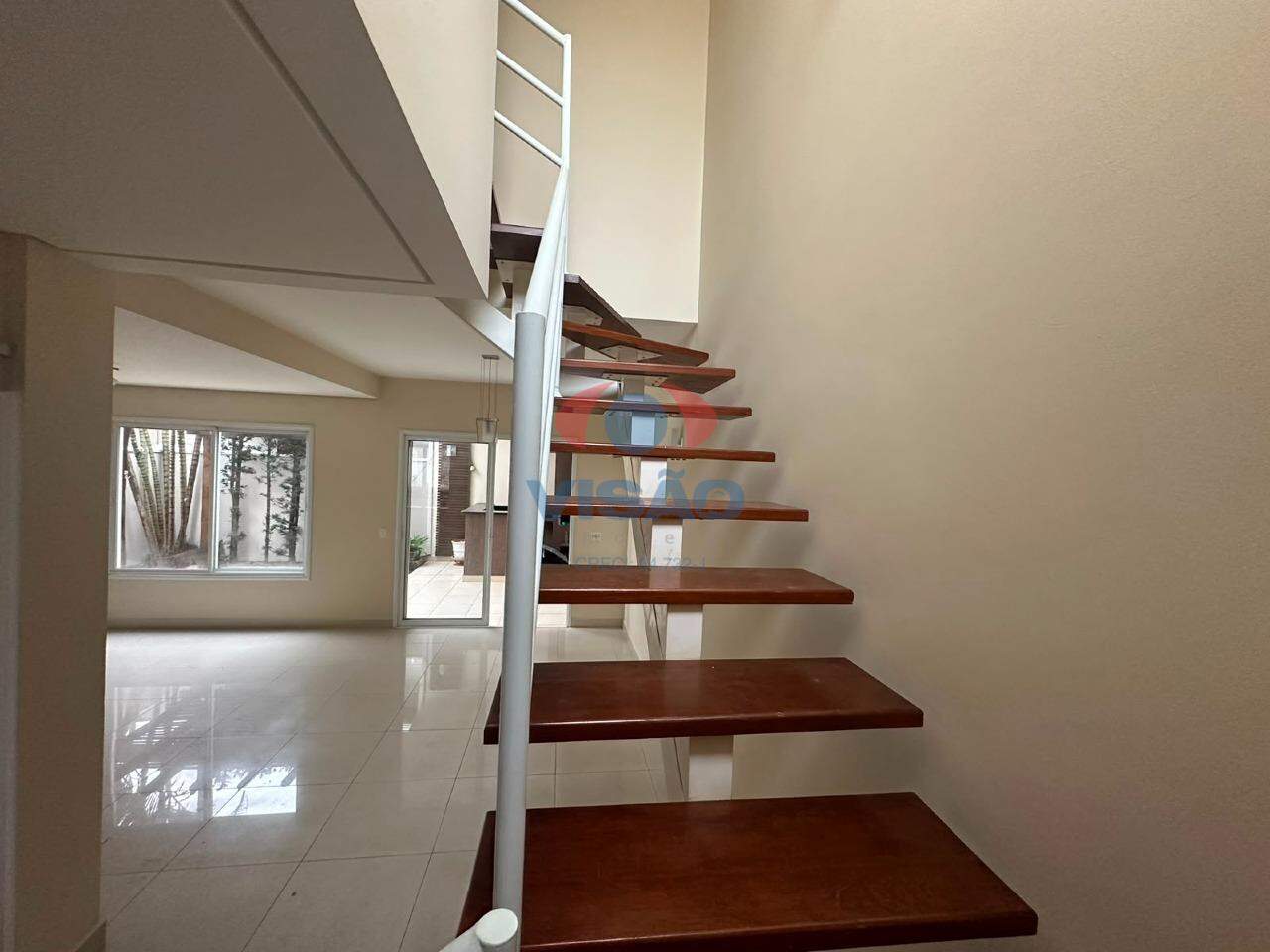 Casa em condomínio para aluguel no Villaggio Di Itaici: