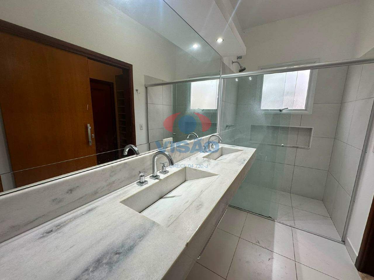 Casa em condomínio para aluguel no Villaggio Di Itaici: