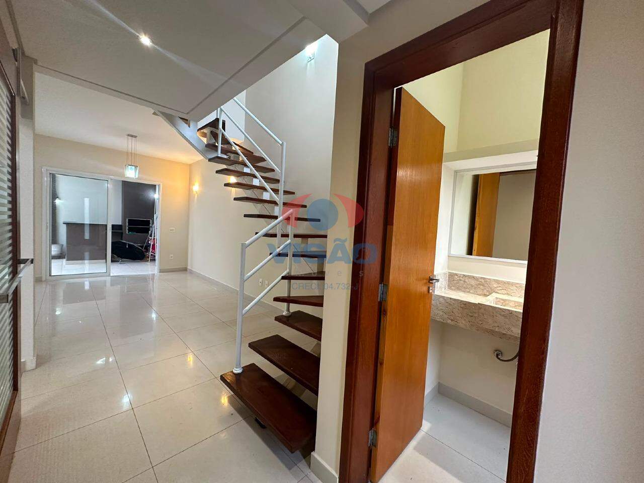 Casa em condomínio para aluguel no Villaggio Di Itaici: 